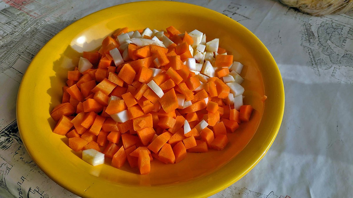 Моркови и целина